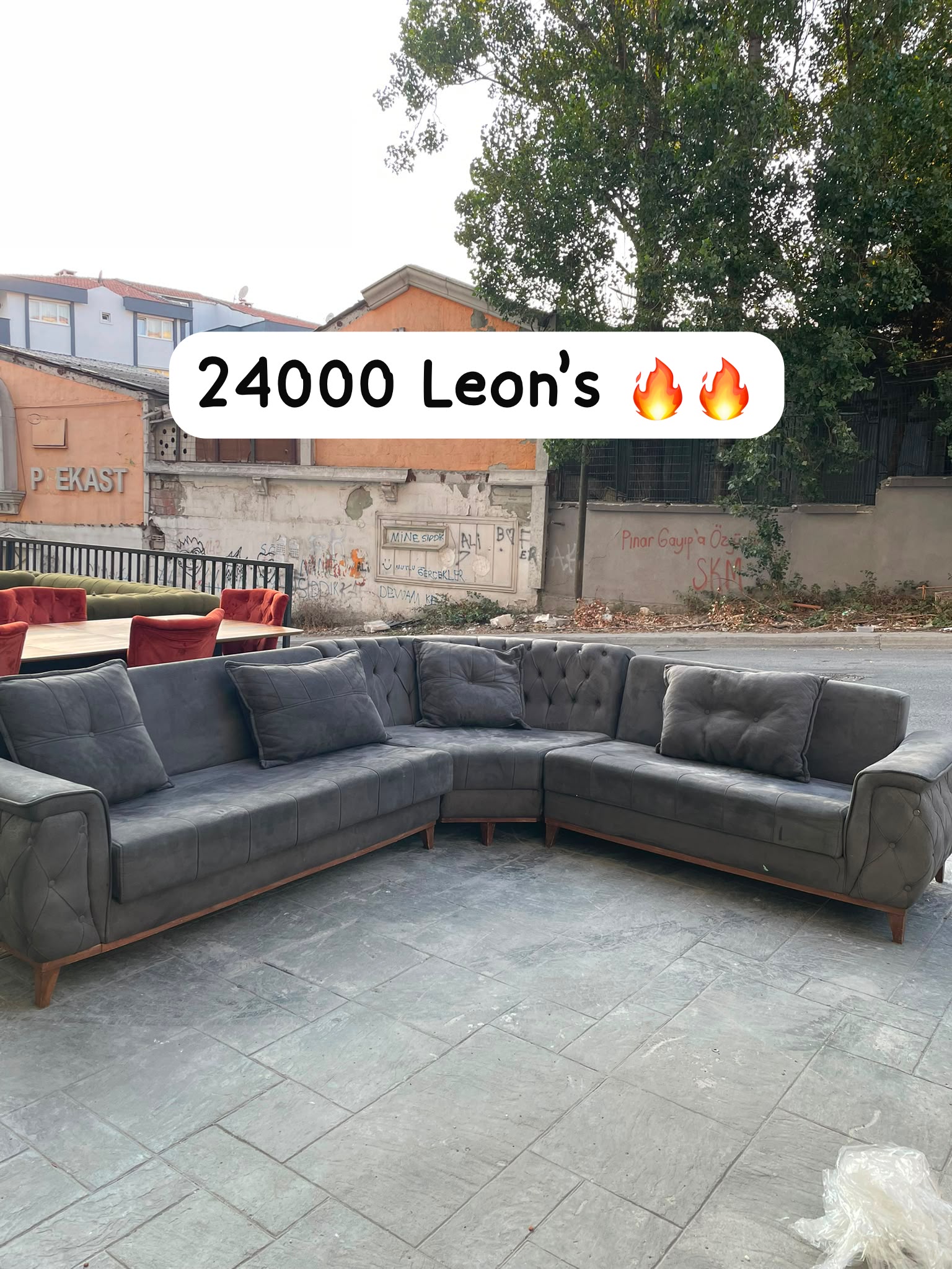 L chair